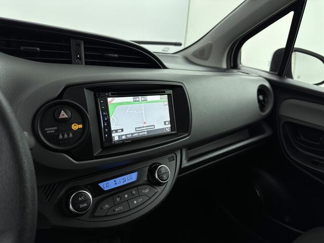 Toyota YARIS 1.5 Hybrid Aspiration Limited | Lichtmetalen Velgen | Climate Control | Cruise Control |
