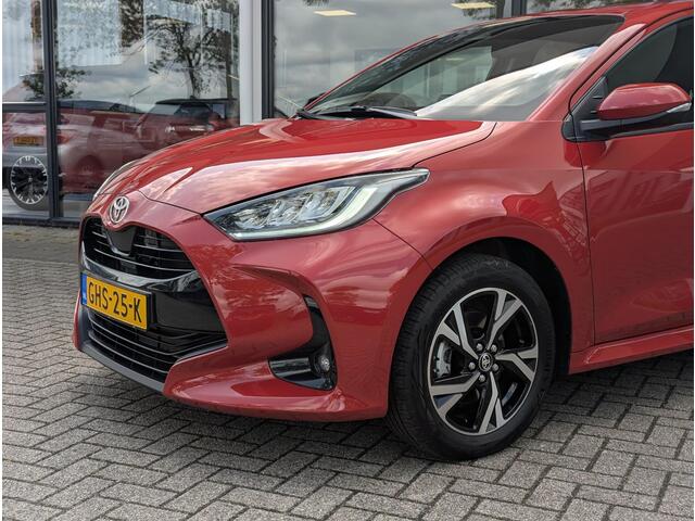 Toyota YARIS 1.5 Hybrid 115 First Edition | PDC A | ACC | Camera | Apple Carplay/Android Auto | Led