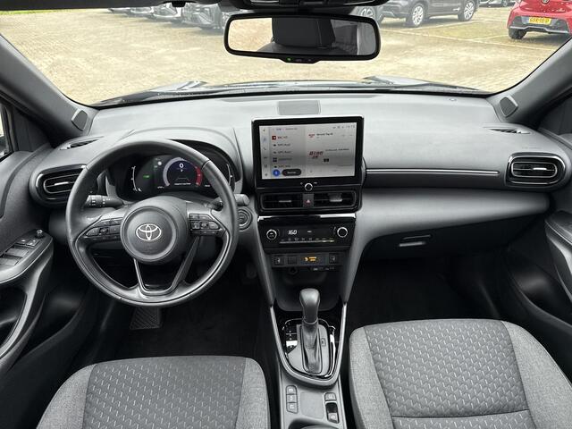 Toyota YARIS Cross 1.5 Hybrid Dynamic **KEYLESS/ STOEL EN STUURWIELVERWARMING/ 36 MAANDEN GARANTIE/