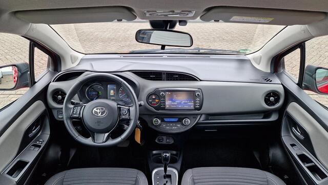 Toyota YARIS 1.5 Hybrid Active