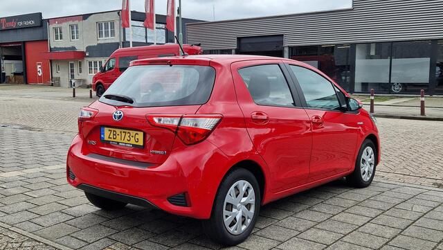 Toyota YARIS 1.5 Hybrid Active