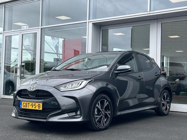Toyota YARIS 1.5 Hybrid 115 First Edition