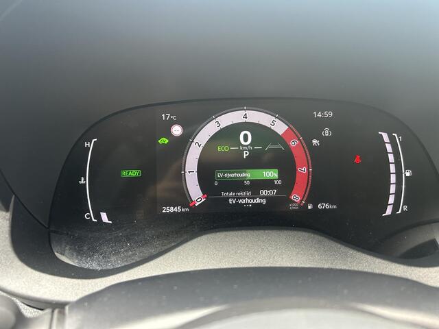 Toyota YARIS 1.5 Hybrid 115 First Edition