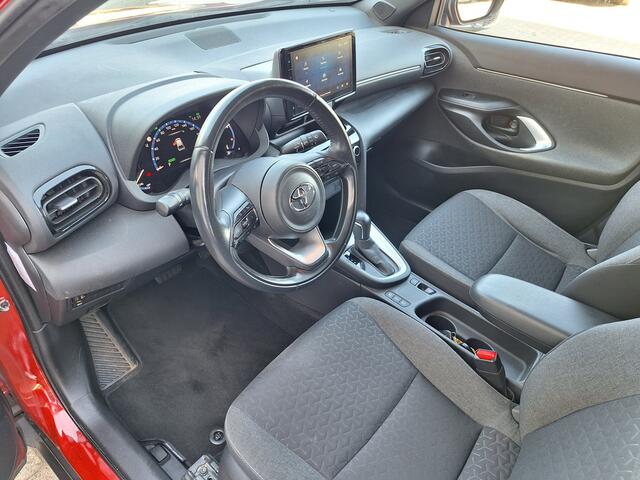 Toyota YARIS Cross 1.5 Hybrid First Edition NL Auto Trekhaak Dealer Onderhouden Navi Keyless LMV
