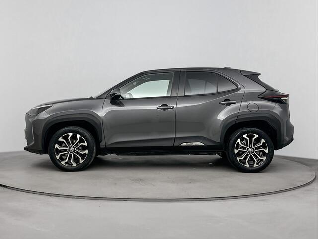Toyota YARIS Cross 1.5 Hybrid Dynamic Limited | Apple Carplay /- Android Auto | Parkeercamera | 17" Lichtmetalen velgen |