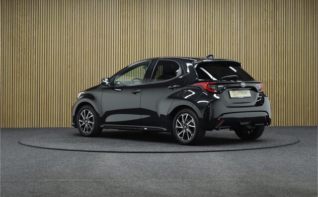 Toyota YARIS 1.5 Hybrid Executive | Navigatie | Full Led | Head-up display | Leder