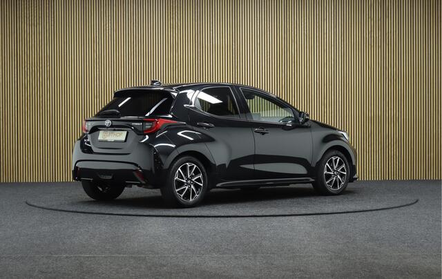 Toyota YARIS 1.5 Hybrid Executive | Navigatie | Full Led | Head-up display | Leder