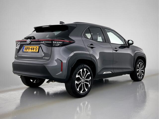Toyota YARIS Cross 1.5 Hybrid Dynamic Limited | LM velgen | Navigatie |