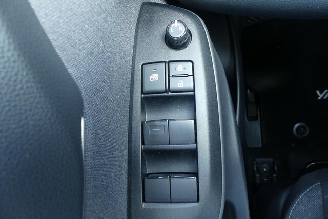Toyota YARIS Cross 1.5 Hybrid Comfort ADAPTIEVE CRUISE, CLIMA, NAVI, CAMERA, LANE ASSIST, 42.821KM