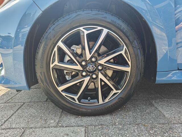 Toyota YARIS 1.5 Hyb. Dynamic