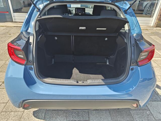 Toyota YARIS 1.5 Hyb. Dynamic