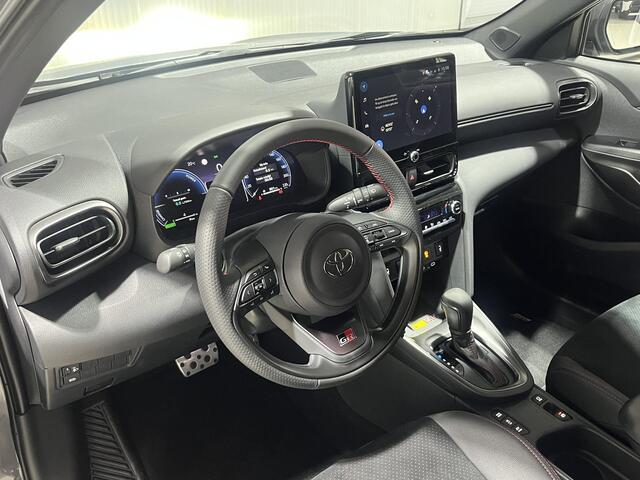 Toyota YARIS Cross 1.5 Hybrid 130 GR Sport