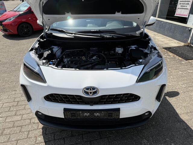 Toyota YARIS Cross 1.5 Hybrid Panoramadak, Adaptive cruisecontrole, Borden herkenning