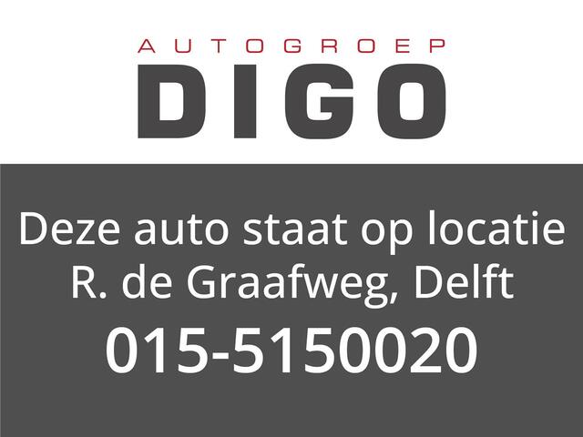 Toyota YARIS 1.5 Hybrid Dynamic Luxury | Stoelverwarming | Camera | Lichtmetalen velgen |