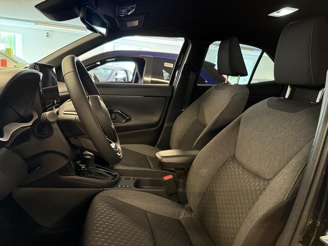 Toyota YARIS Cross 1.5 Hybrid 130 Dynamic | Stuur & Stoel verwarming | Apple Carplay & Android auto | Telefoon Draadloos opladen |