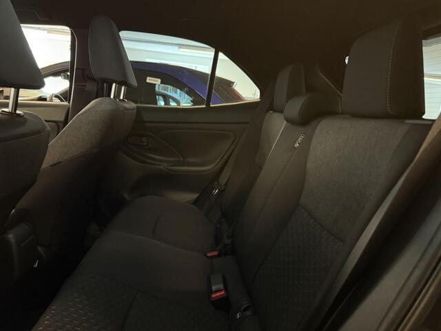 Toyota YARIS Cross 1.5 Hybrid 130 Dynamic | Stuur & Stoel verwarming | Apple Carplay & Android auto | Telefoon Draadloos opladen |
