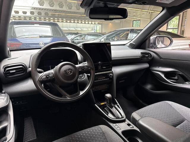Toyota YARIS Cross 1.5 Hybrid 130 Dynamic | Stuur & Stoel verwarming | Apple Carplay & Android auto | Telefoon Draadloos opladen |