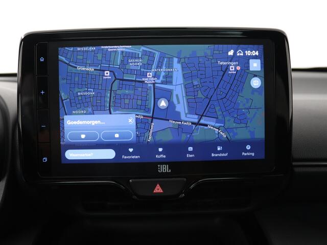 Toyota YARIS Cross 1.5 Hybrid GR Sport Limited | Treeplanken | Panoramadak |