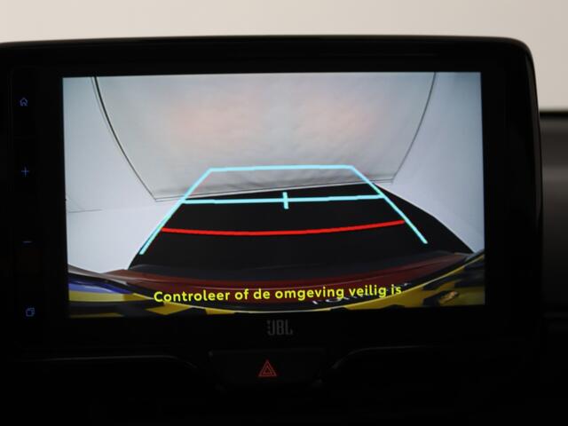 Toyota YARIS Cross 1.5 Hybrid GR Sport Limited | Treeplanken | Panoramadak |