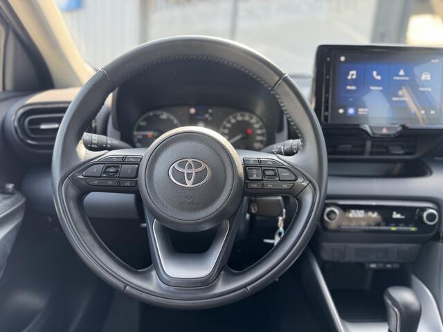 Toyota YARIS 1.5 Hyb. Active | ACC | Carplay | Camera