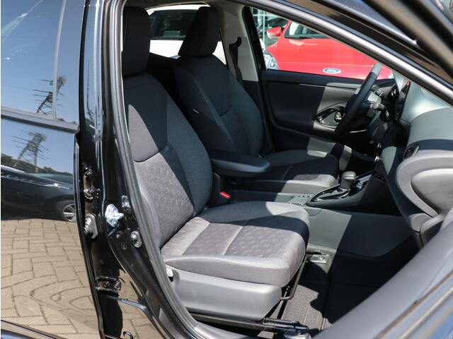 Toyota YARIS 1.5 Hybrid 115 Dynamic I Apple/Android Navi I ACC I Keyless