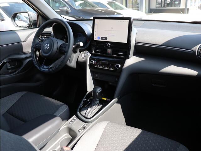 Toyota YARIS 1.5 Hybrid 130 Dynamic I Apple/Android Navi I ACC I Keyless