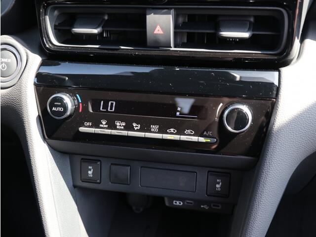 Toyota YARIS 1.5 Hybrid 130 Dynamic I Apple/Android Navi I ACC I Keyless