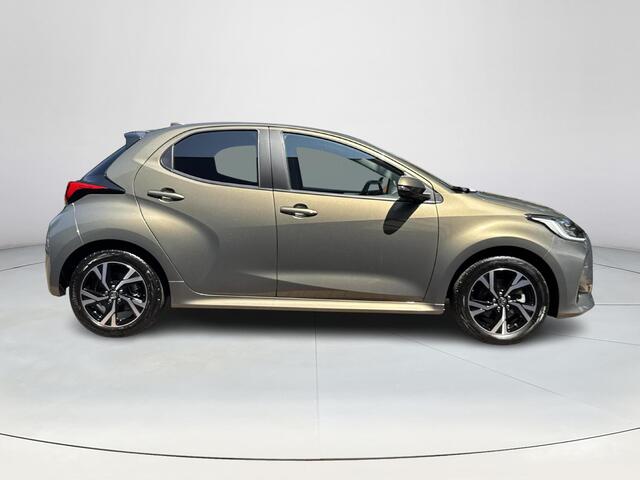 Toyota YARIS 1.5 Hybrid 115 First Edition | 06-10141018 Voor meer informatie