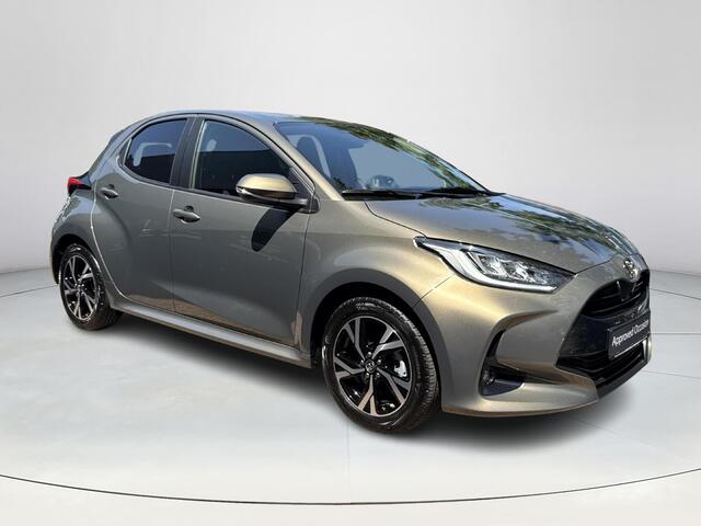 Toyota YARIS 1.5 Hybrid 115 First Edition | 06-10141018 Voor meer informatie