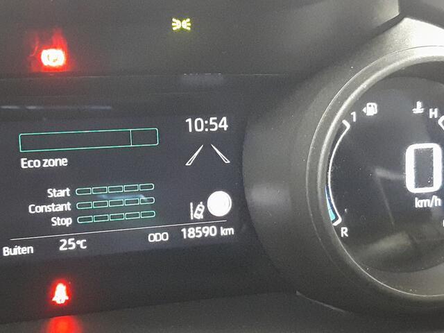 Toyota YARIS 1.5 Hybrid Dynamic | Apple CarPlay | Camera | LM Velgen |