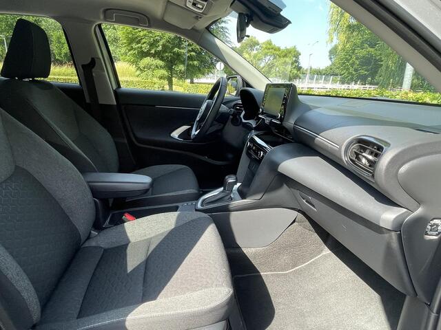 Toyota YARIS Cross 1.5 Hybrid Active Special