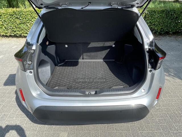 Toyota YARIS Cross 1.5 Hybrid Active Special