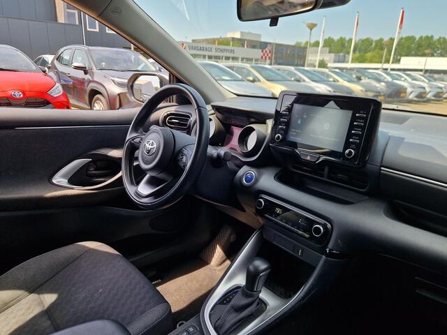Toyota YARIS 1.5 Hybrid Dynamic