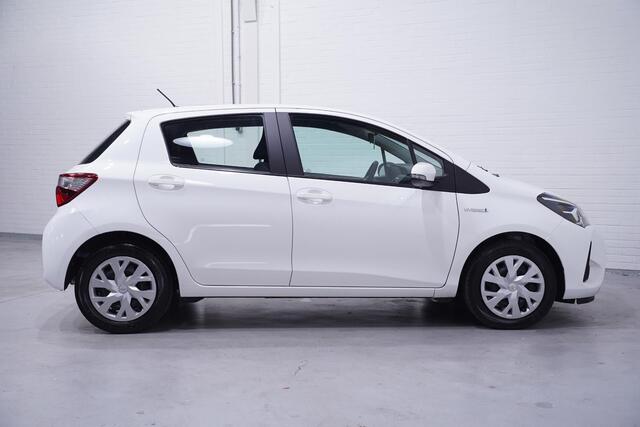 Toyota YARIS 1.5 Hybrid 115 Active Navi Camera Clima