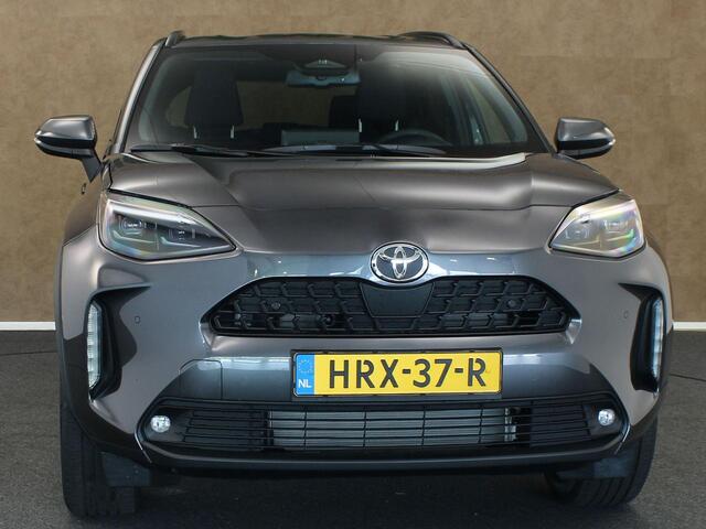 Toyota YARIS Cross 1.5 Hybrid 130 Business Plus - DODEHOEK DETECTIE - 17 INCH LICHT METALEN VELGEN - NAVIGATIE - STUUR-STOEL-VOORRUITVERWARMING - PARKEERSENSOREN VOOR/ ACHTER - KEYLESS ENTRY & START - LICHT EN REGENSENSOR