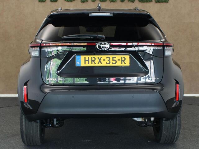 Toyota YARIS Cross 1.5 Hybrid 130 Business Plus - DODEHOEK DETECTIE - 17 INCH LICHT METALEN VELGEN - NAVIGATIE - STUUR-STOEL-VOORRUITVERWARMING - PARKEERSENSOREN VOOR/ ACHTER - KEYLESS ENTRY & START - LICHT EN REGENSENSOR