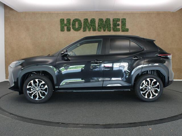 Toyota YARIS Cross 1.5 Hybrid 130 Business Plus - DODEHOEK DETECTIE - 17 INCH LICHT METALEN VELGEN - NAVIGATIE - STUUR-STOEL-VOORRUITVERWARMING - PARKEERSENSOREN VOOR/ ACHTER - KEYLESS ENTRY & START - LICHT EN REGENSENSOR