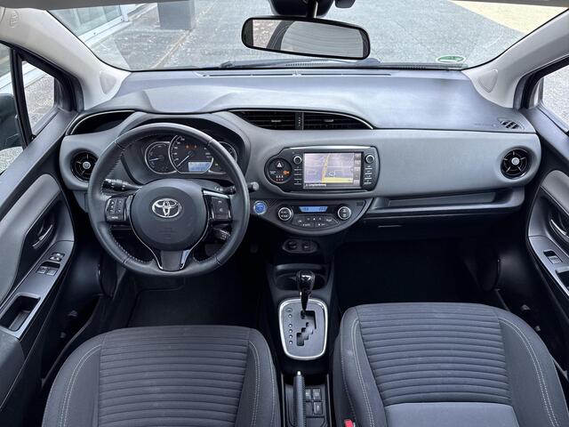 Toyota YARIS 1.5 Hybrid Active **NAVIGATIE/ KEYLESS START/ CLIMATE CONTROL/ GARANTIE**