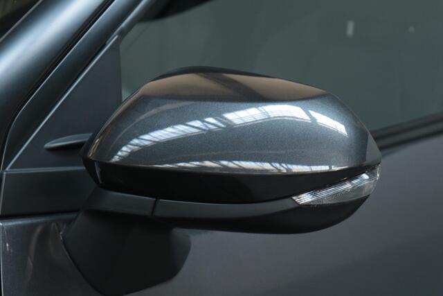 Toyota YARIS Cross 1.5 Hybrid Adventure, Panodak , JBL Audio