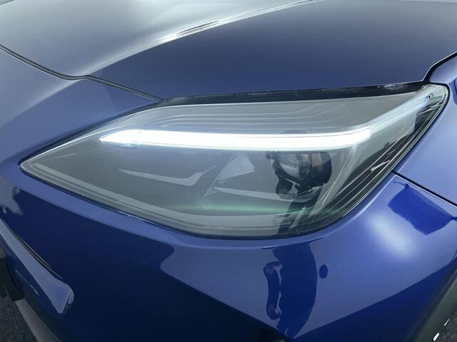 Toyota YARIS Cross 1.5 Hybrid First Edition | 18 "