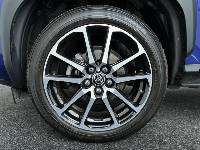 Toyota YARIS Cross 1.5 Hybrid First Edition | 18 "