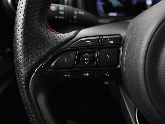 Toyota YARIS Cross 1.5 Hybrid 130 GR Sport | Navigatie | JBL | PDC | Stoelverwarming |