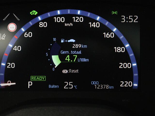 Toyota YARIS Cross 1.5 Hybrid Adventure | Navigatie | Panoramadak | Blind Spot | PCD | Head-up |