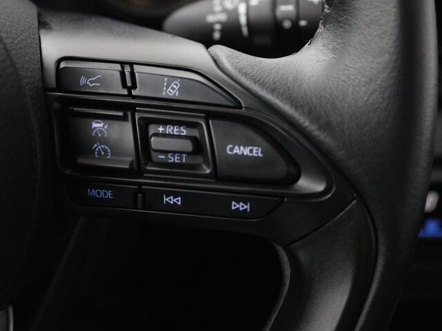 Toyota YARIS 1.5 Hybrid Dynamic | Apple CarPlay / Android Auto (Navigatie) |