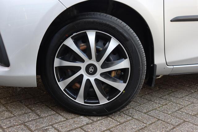 Toyota YARIS 1.5 VVT-i Active Automaat, Trekhaak
