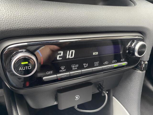 Toyota YARIS 1.5 Hybrid Active