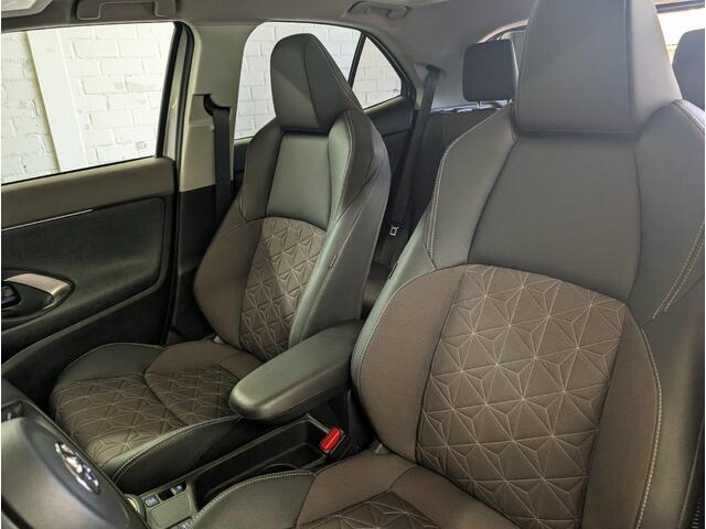 Toyota YARIS Cross 1.5 Hybrid Executive All-in prijs!