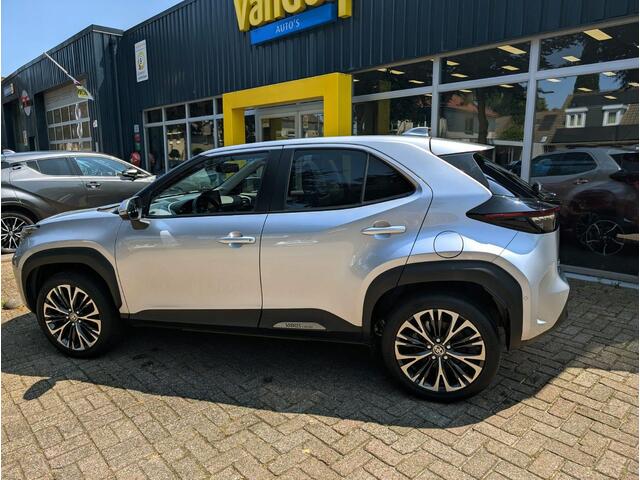 Toyota YARIS Cross 1.5 Hybrid Executive All-in prijs!