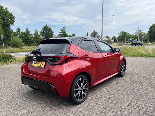 Toyota YARIS 1.5 Hybrid Executive Lmv Cruise Acamera Klima Applecarplay