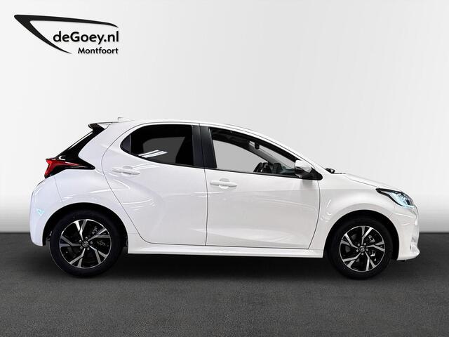 Toyota YARIS 1.5 Hybrid 115 First Edition NIEUW